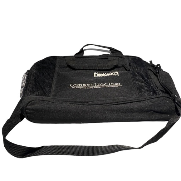 Black canvas zippered messenger bag. GC. - Picture 1 of 3